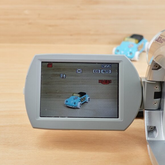 Panasonic VDR-D100 Handycam Camcorder /  DVD Video Camera / Made in Japan - Picture 4 of 9